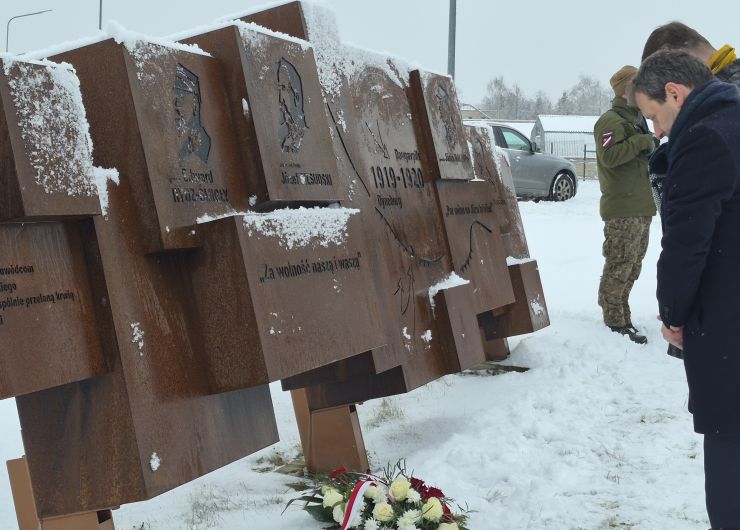 Rok się zaczyna od Kampanii Łatgalskiej